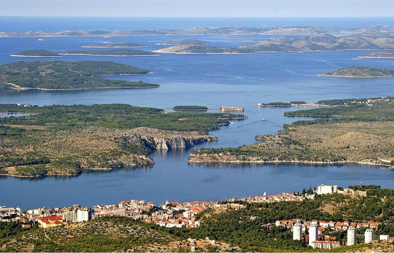 Apartments Orsula Near Old Town Šibenik Exterior foto
